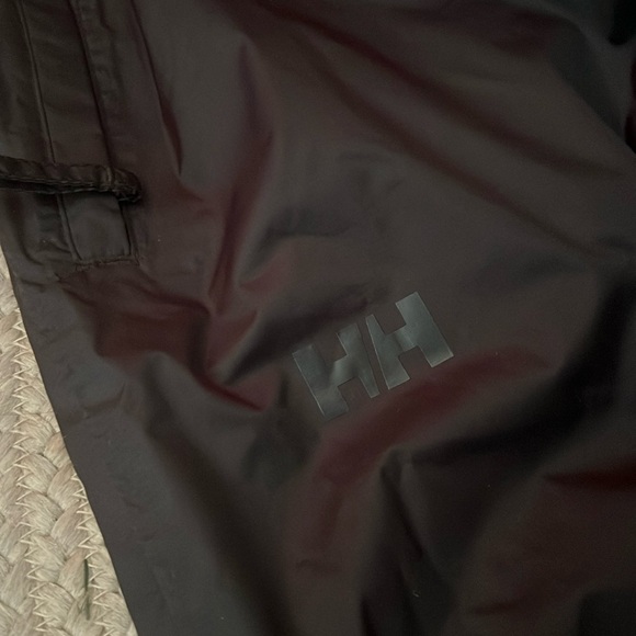 Helly Hansen Men’s waterproof pant - Picture 2 of 3